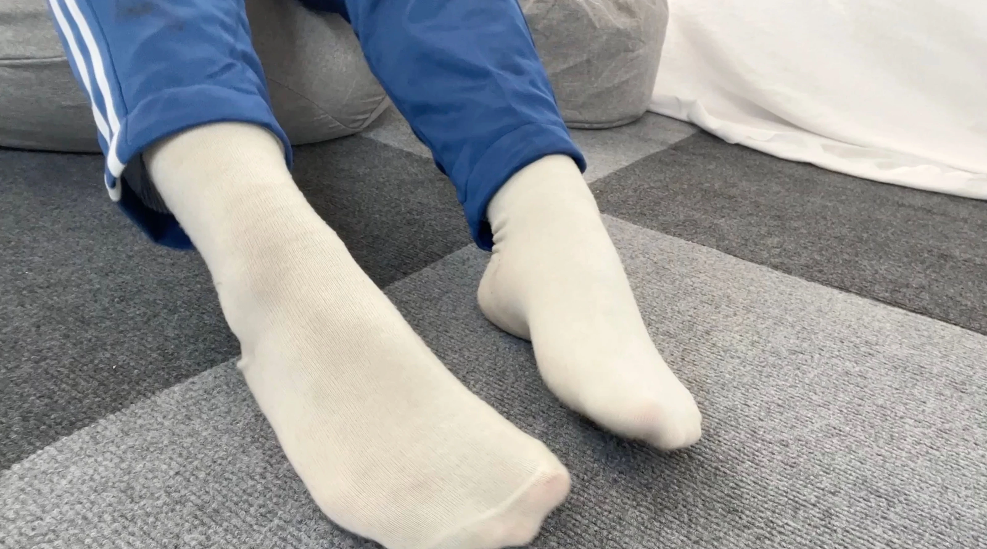 NO.033 《绑定搔痒》第3部｜校服按摩器绑定 - 1预览