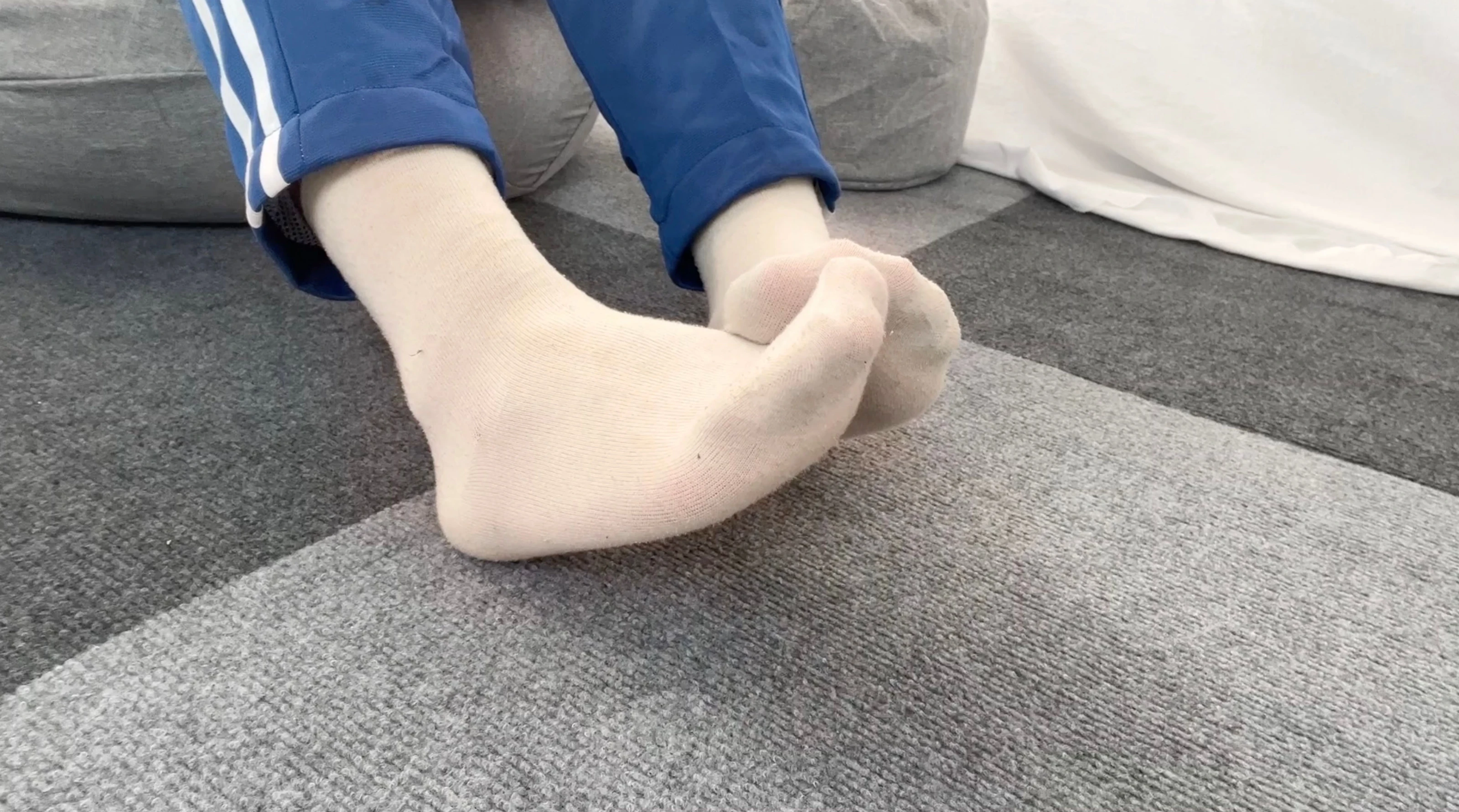 NO.033 《绑定搔痒》第3部｜校服按摩器绑定 - 2预览