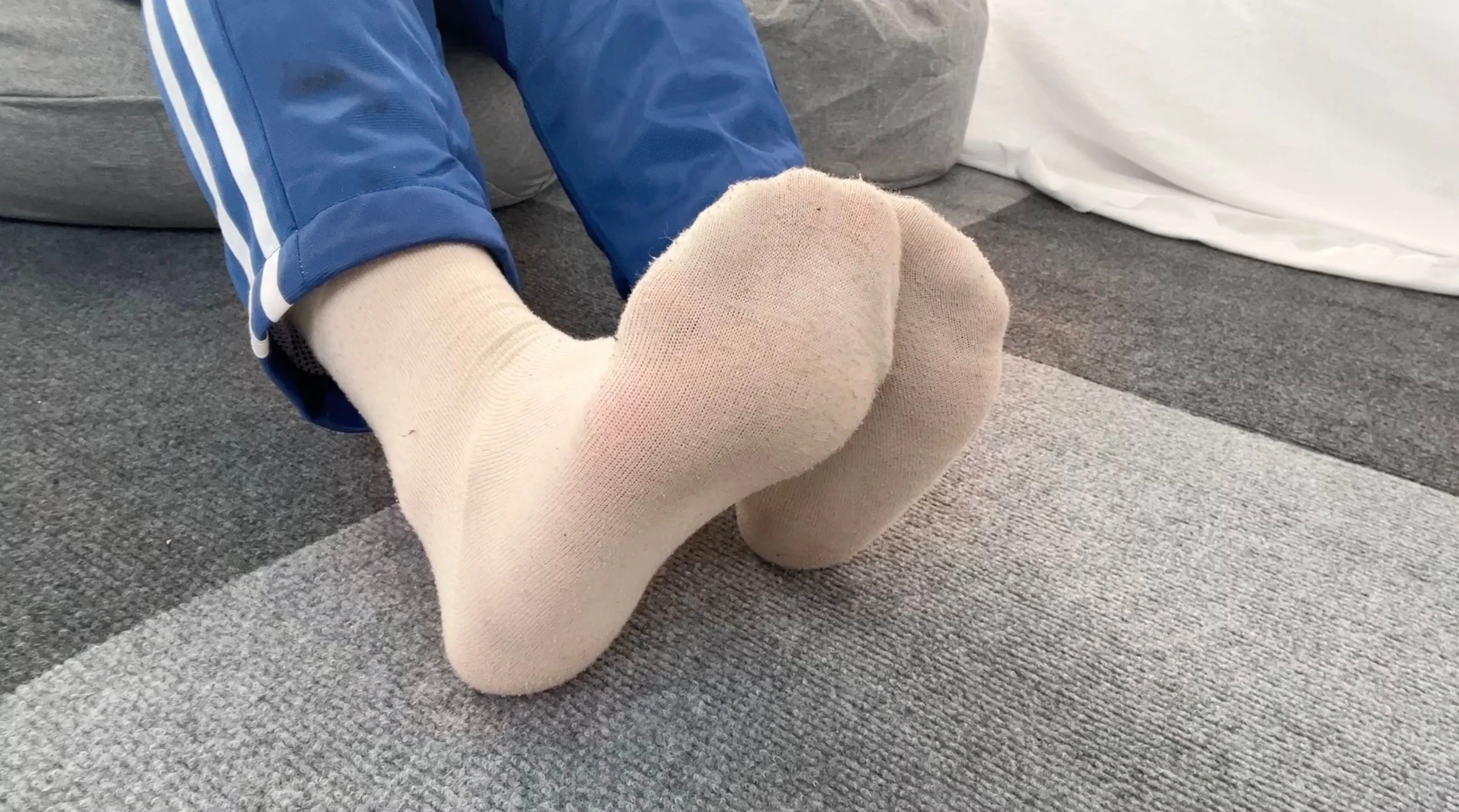 NO.033 《绑定搔痒》第3部｜校服按摩器绑定 - 4预览