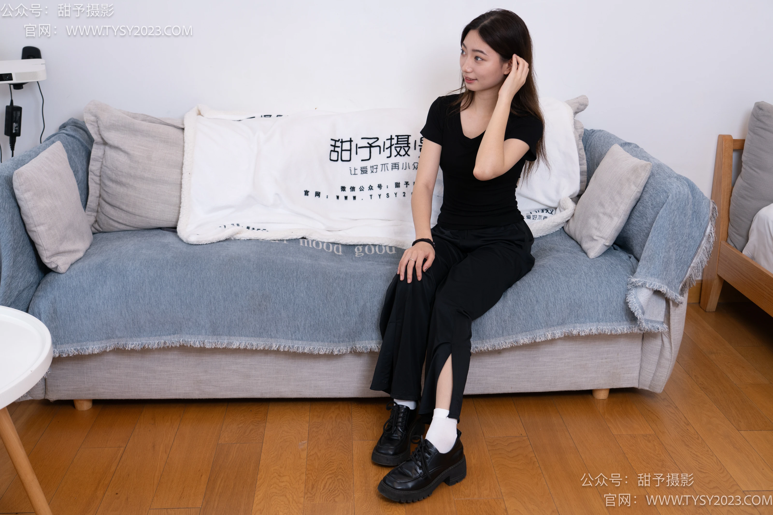NO.054 雪梨-皮鞋、白棉袜、肉丝 - 2预览