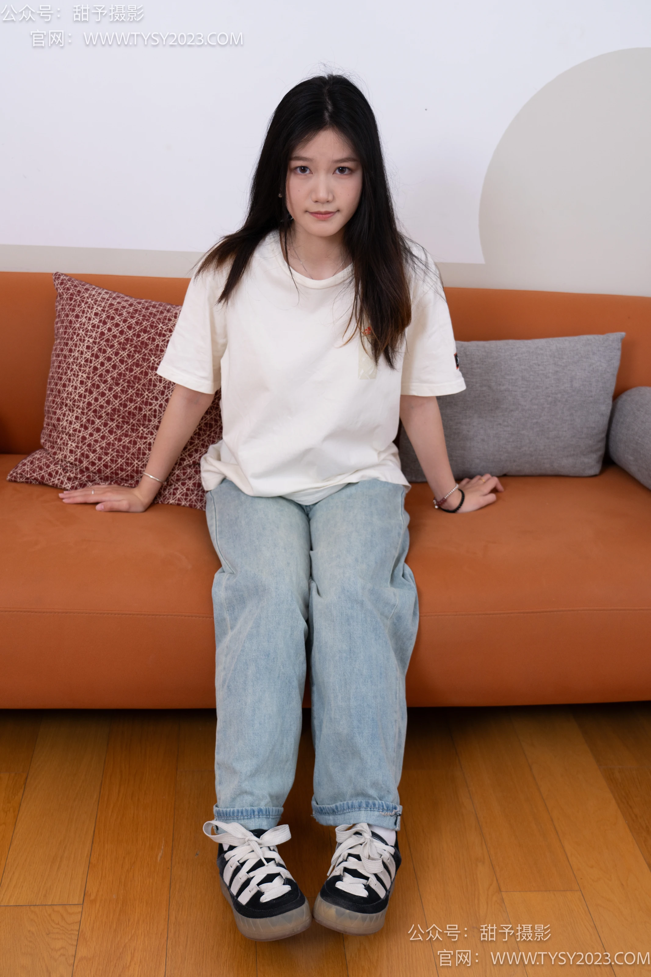 NO.043 松松-帆布鞋、白棉袜、裸足 - 4预览