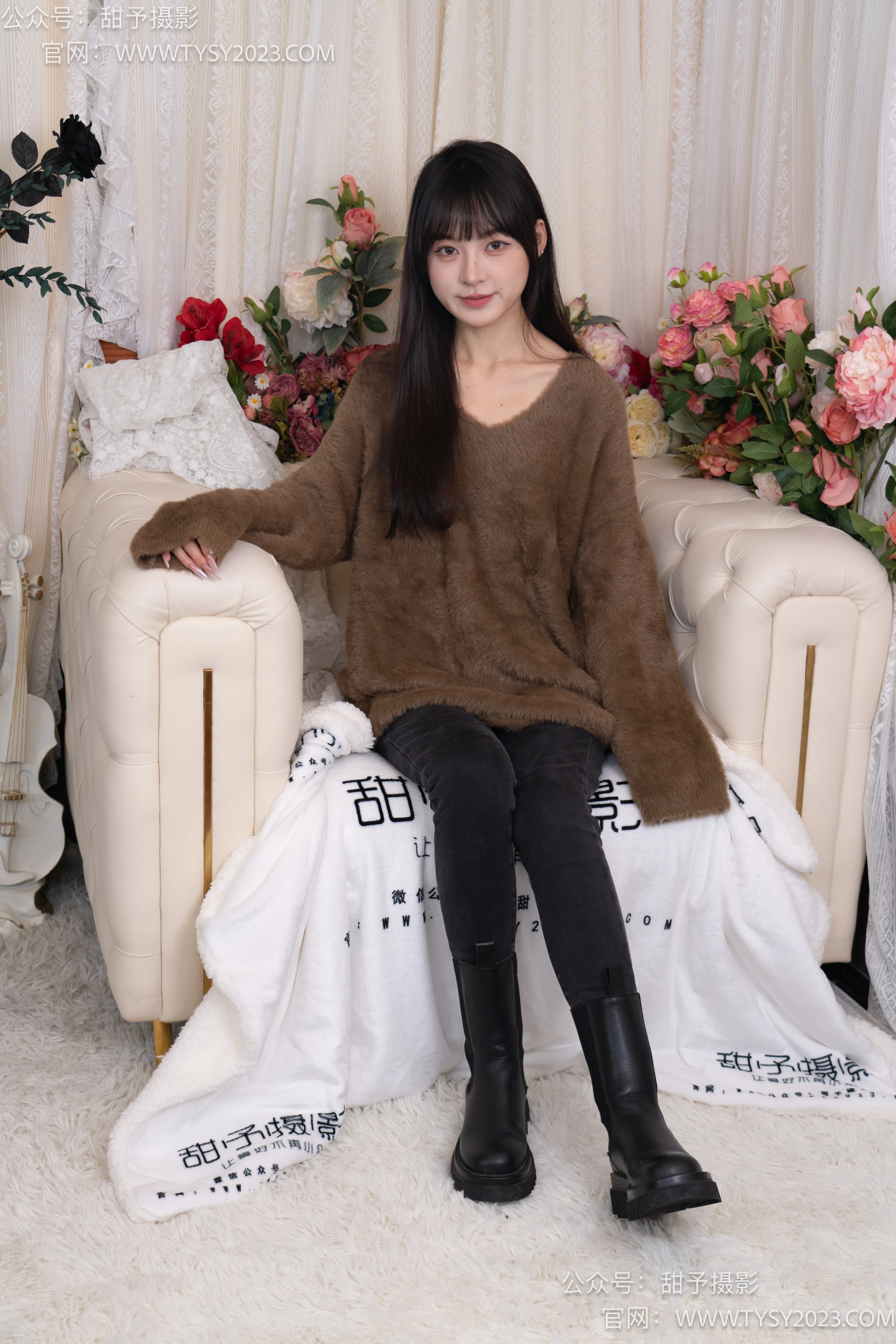 NO.010 小离-靴子、白棉袜、裸足 - 1预览
