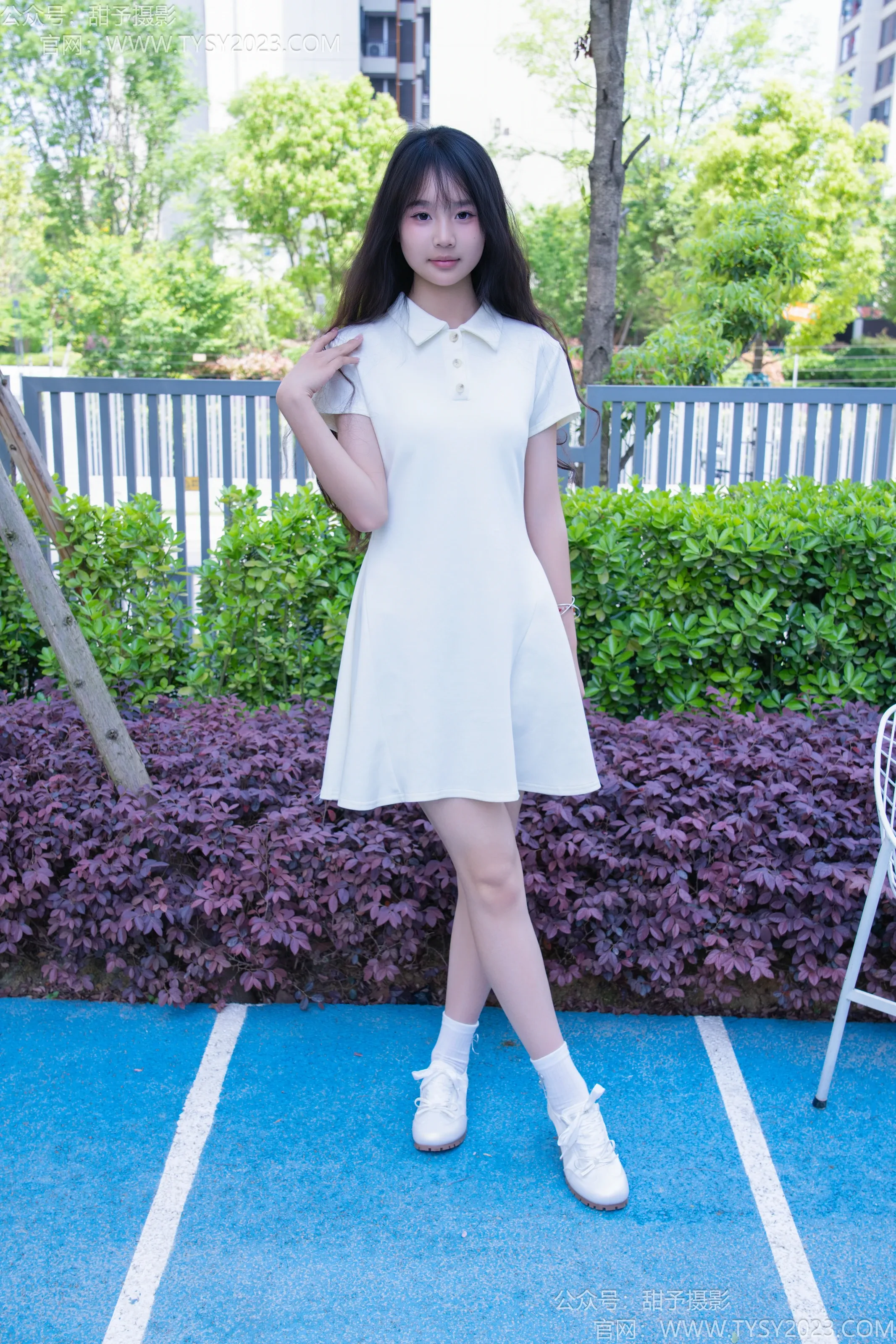 NO.199 小橙子-板鞋、白棉袜、裸足 - 2预览