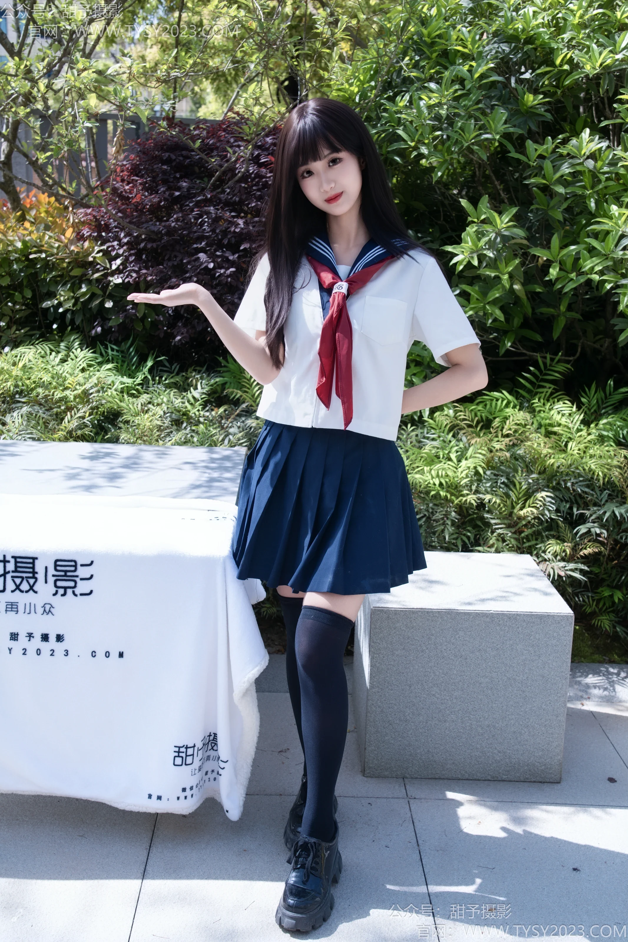 NO.193 小甜桃-皮鞋、大腿袜、裸足 - 4预览